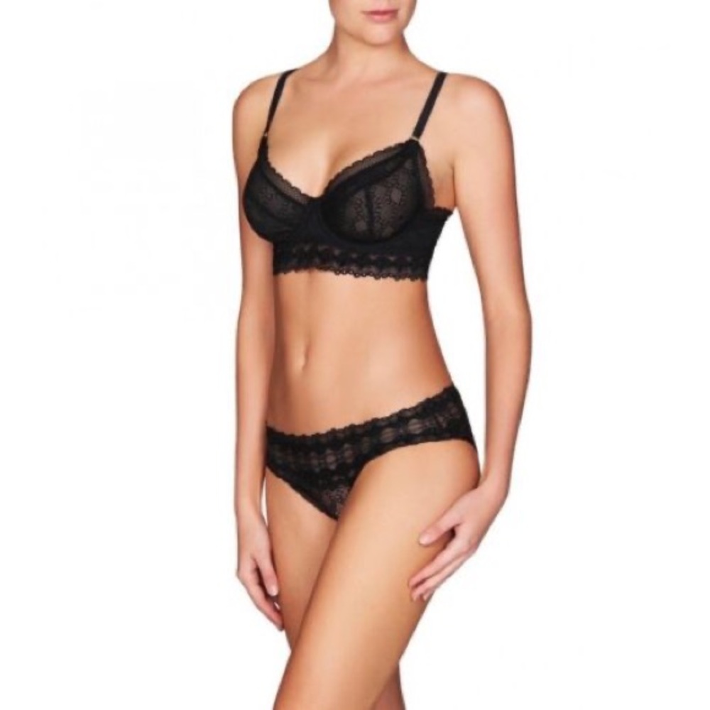 Stella McCartney Black Lace Bra with Scalloped Trim